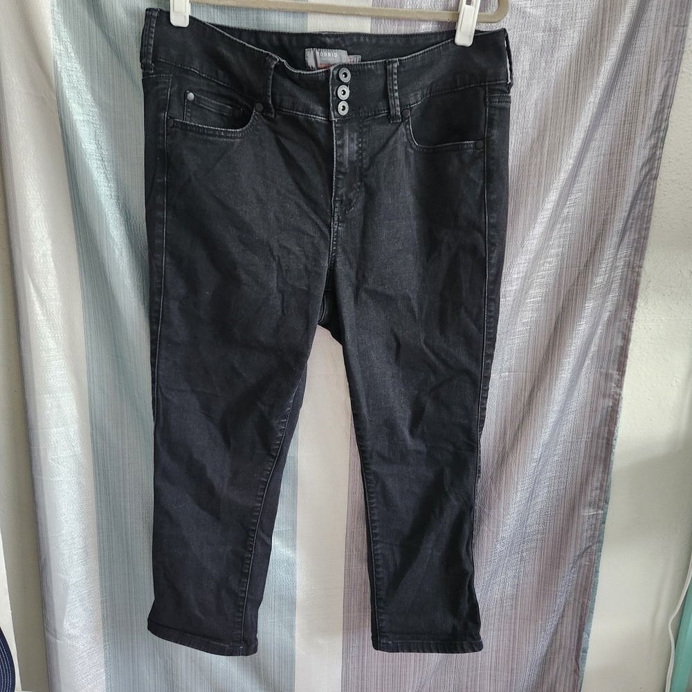 Torrid Womens Black Crop Jegging Plus Size 16 High Rise Triple Button‎ 14468781